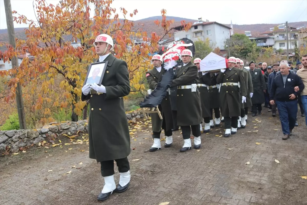 Dursun Okan İçin Cenaze Töreni